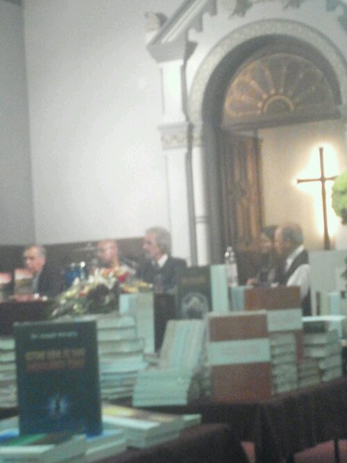 1351182585918.jpg image